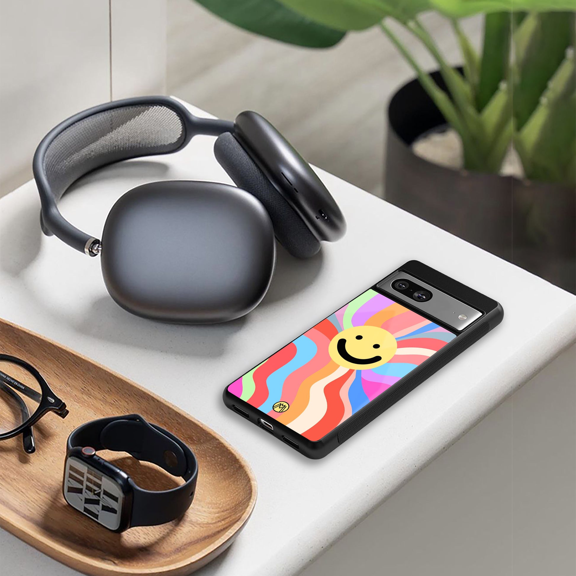 cheerful smiley back phone cover | glass case for google pixel 9 pro