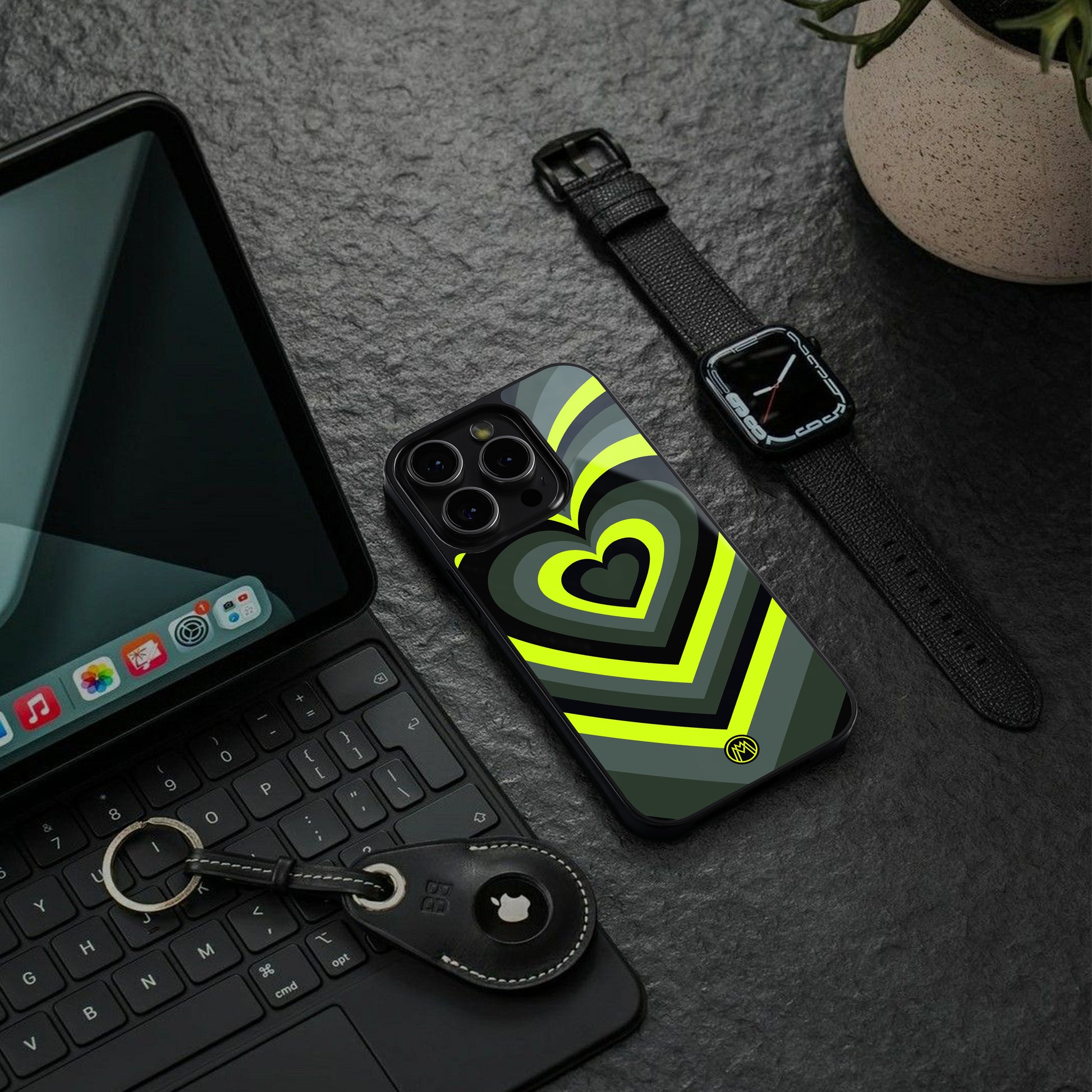 y2k emerald green hearts back phone cover | glass case for google pixel 9 pro