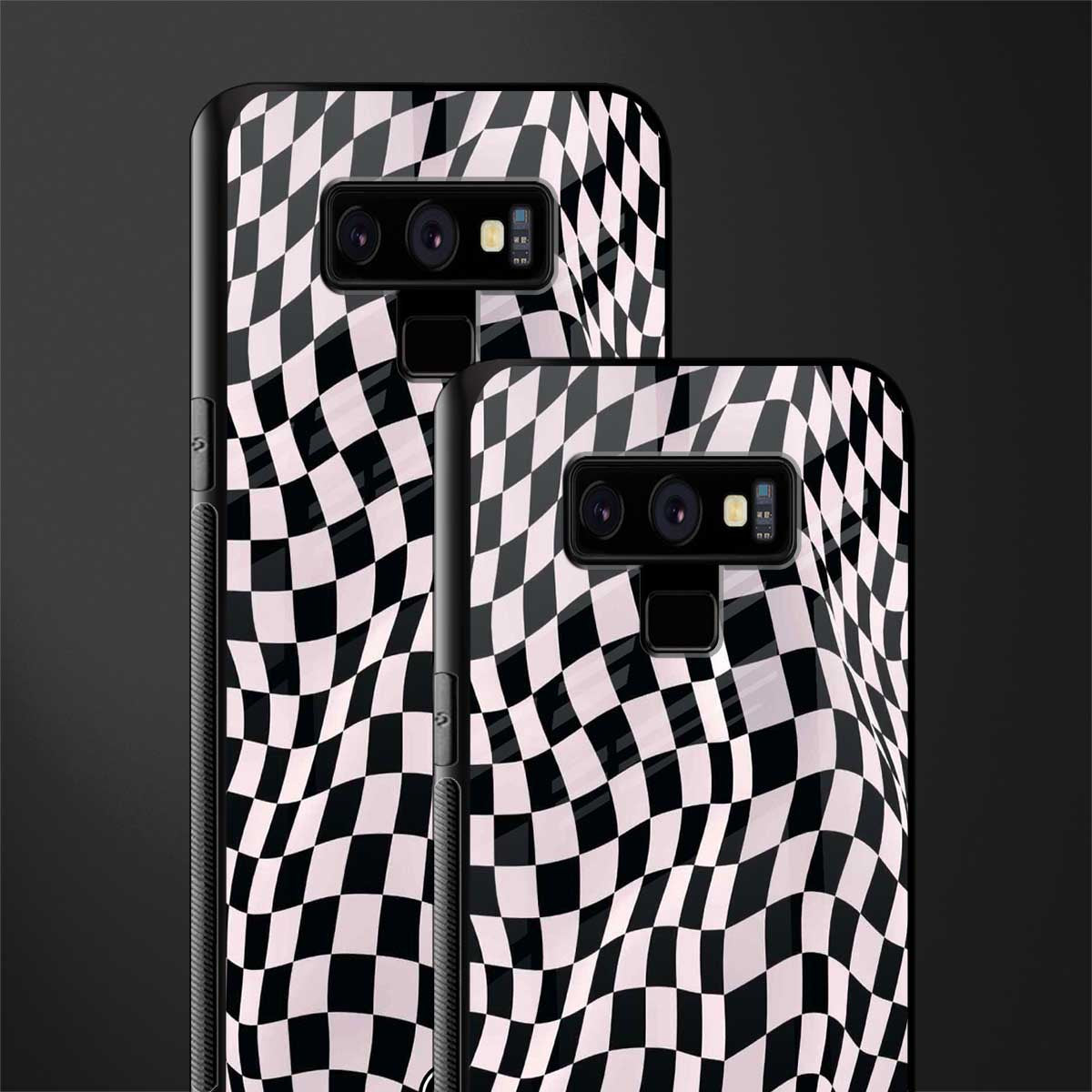 trippy b&w check pattern glass case for samsung galaxy note 9 image-2