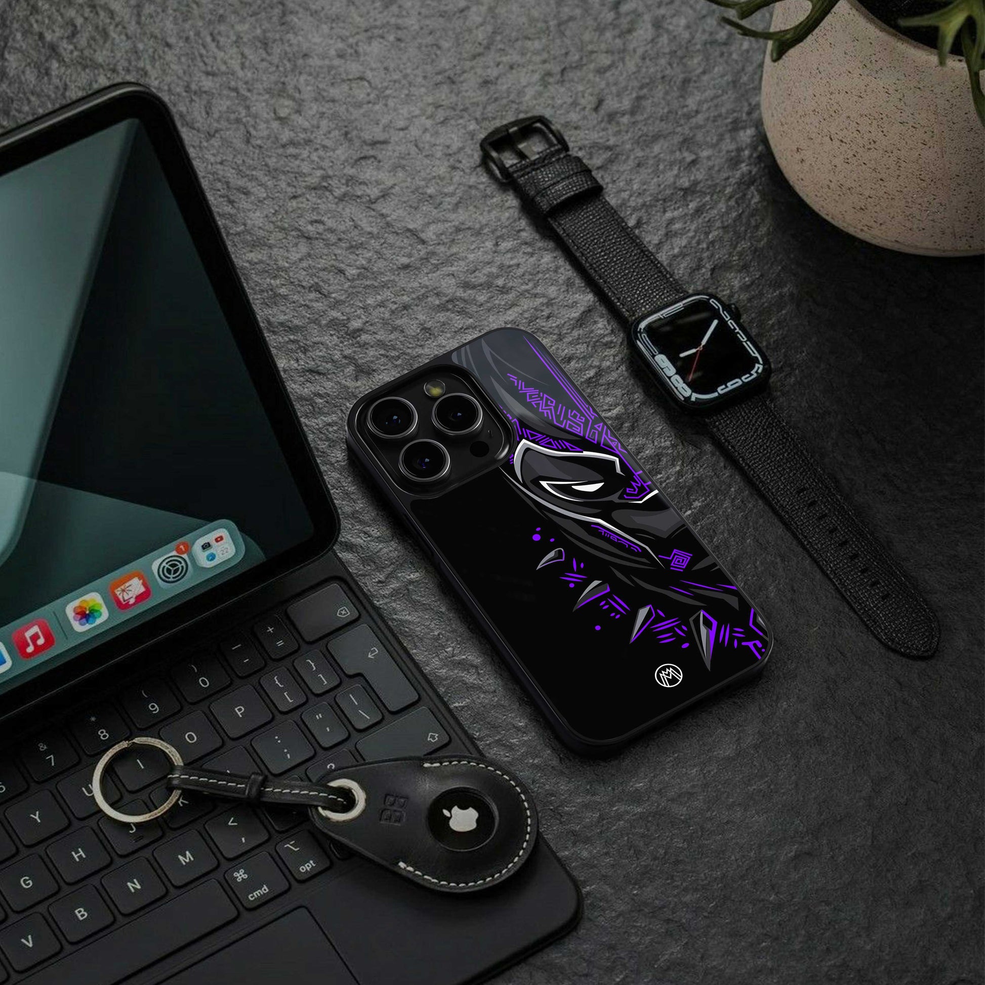 black panther superhero back phone cover | glass case for iphone 14 pro max