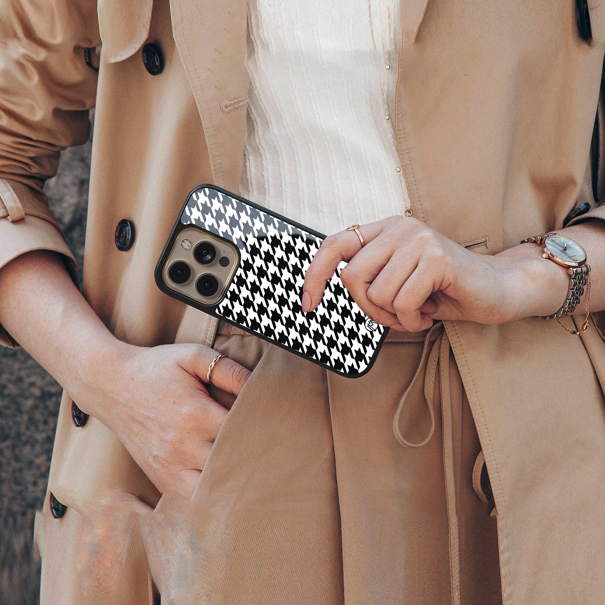houndstooth classic back phone cover | glass case for iphone 13 pro max