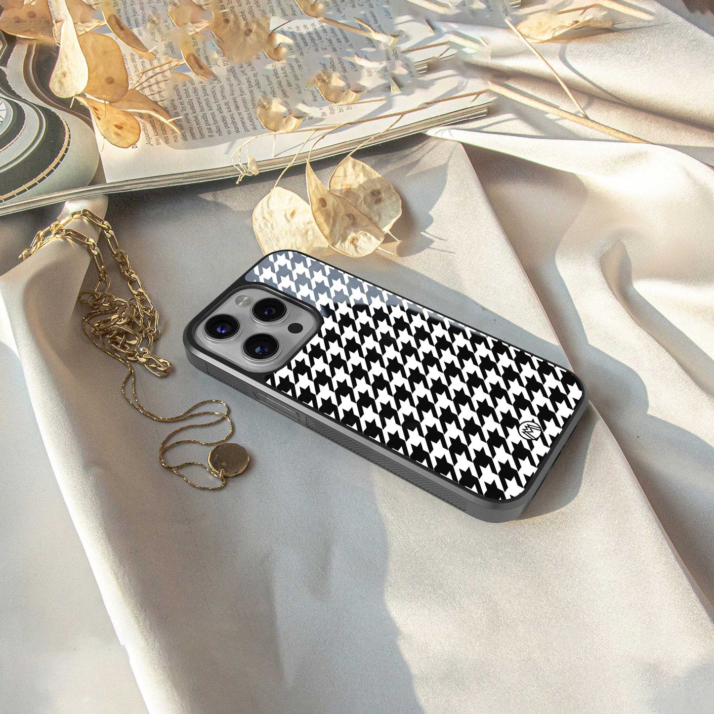 houndstooth classic back phone cover | glass case for iphone 13 pro max