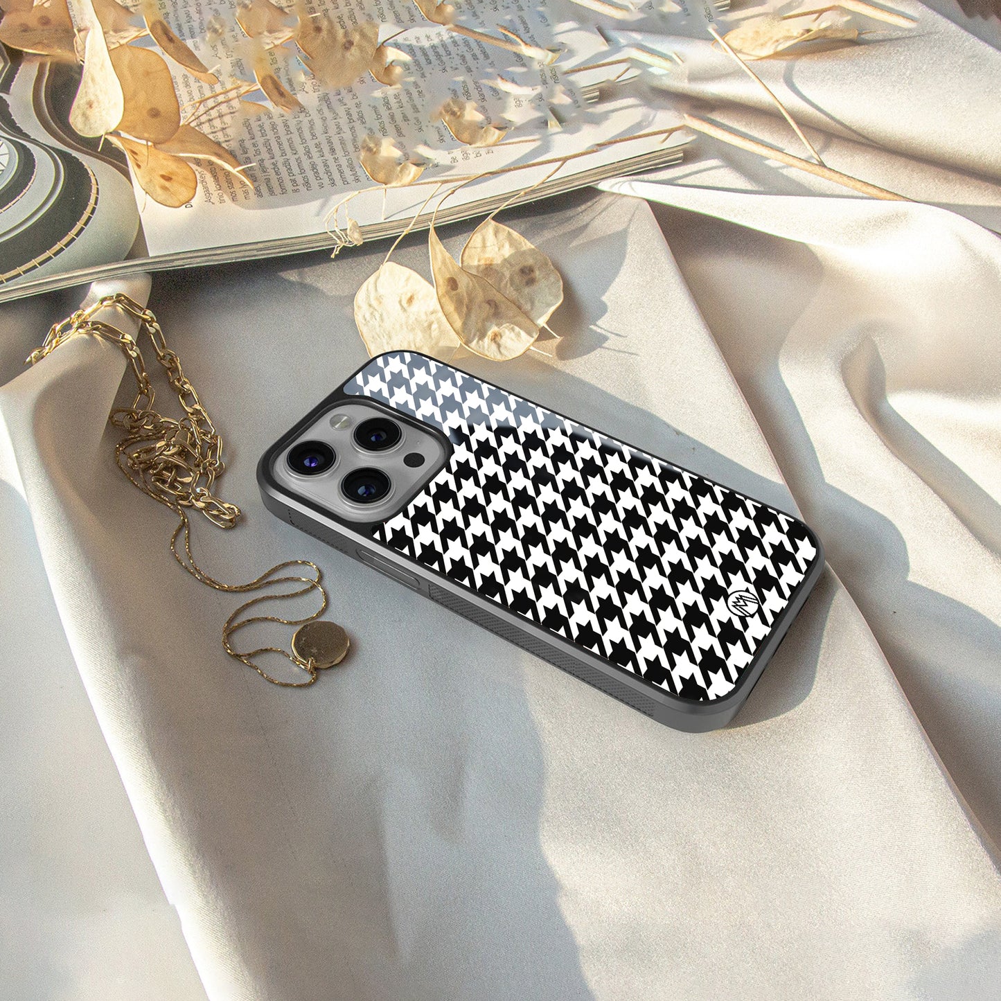houndstooth classic back phone cover | glass case for iphone 16 pro