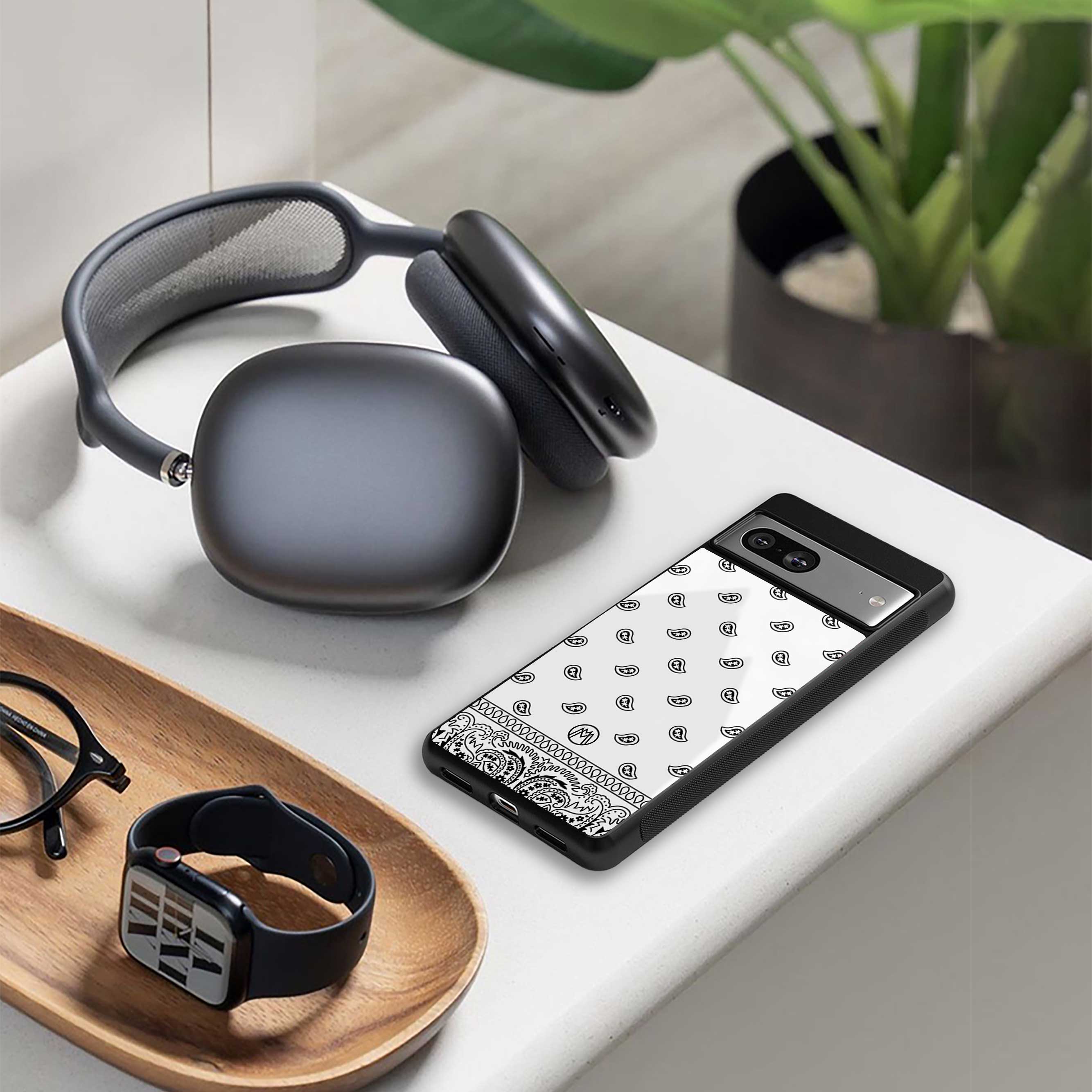 Paisley White Phone Cover | Glass Case