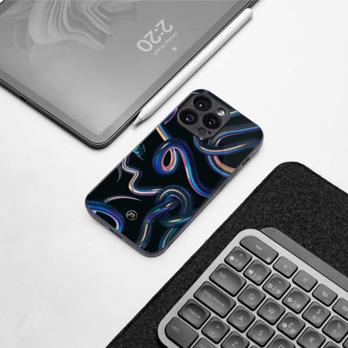 serpent back phone cover | glass case for samsung galaxy s24 ultra