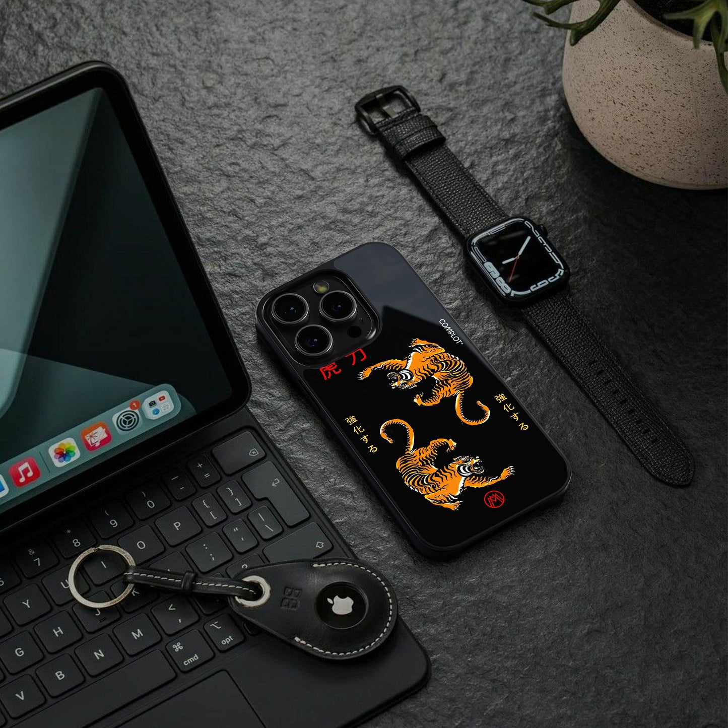 tigers black back phone cover | glass case for google pixel 9 pro xl