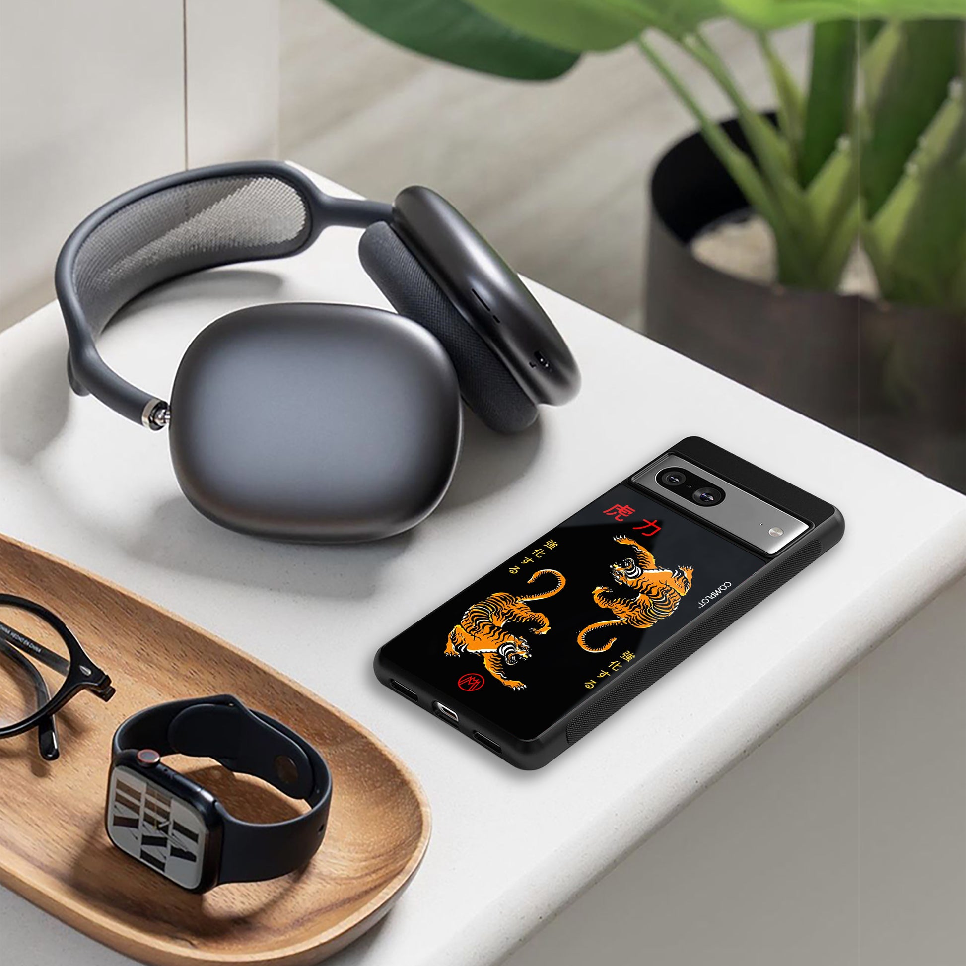 tigers black back phone cover | glass case for iphone 16 pro