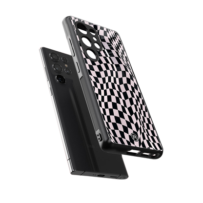 trippy b&w check pattern back phone cover | glass case for samsung galaxy s25 ultra
