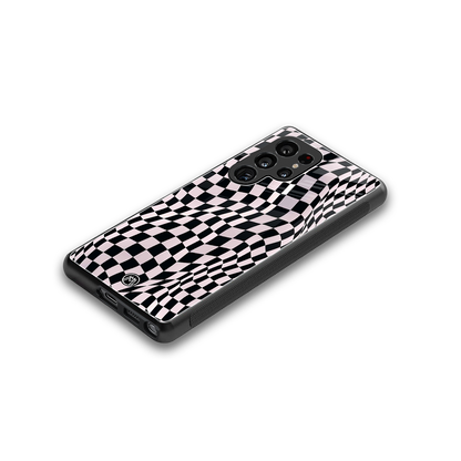 trippy b&w check pattern back phone cover | glass case for samsung galaxy s25 ultra