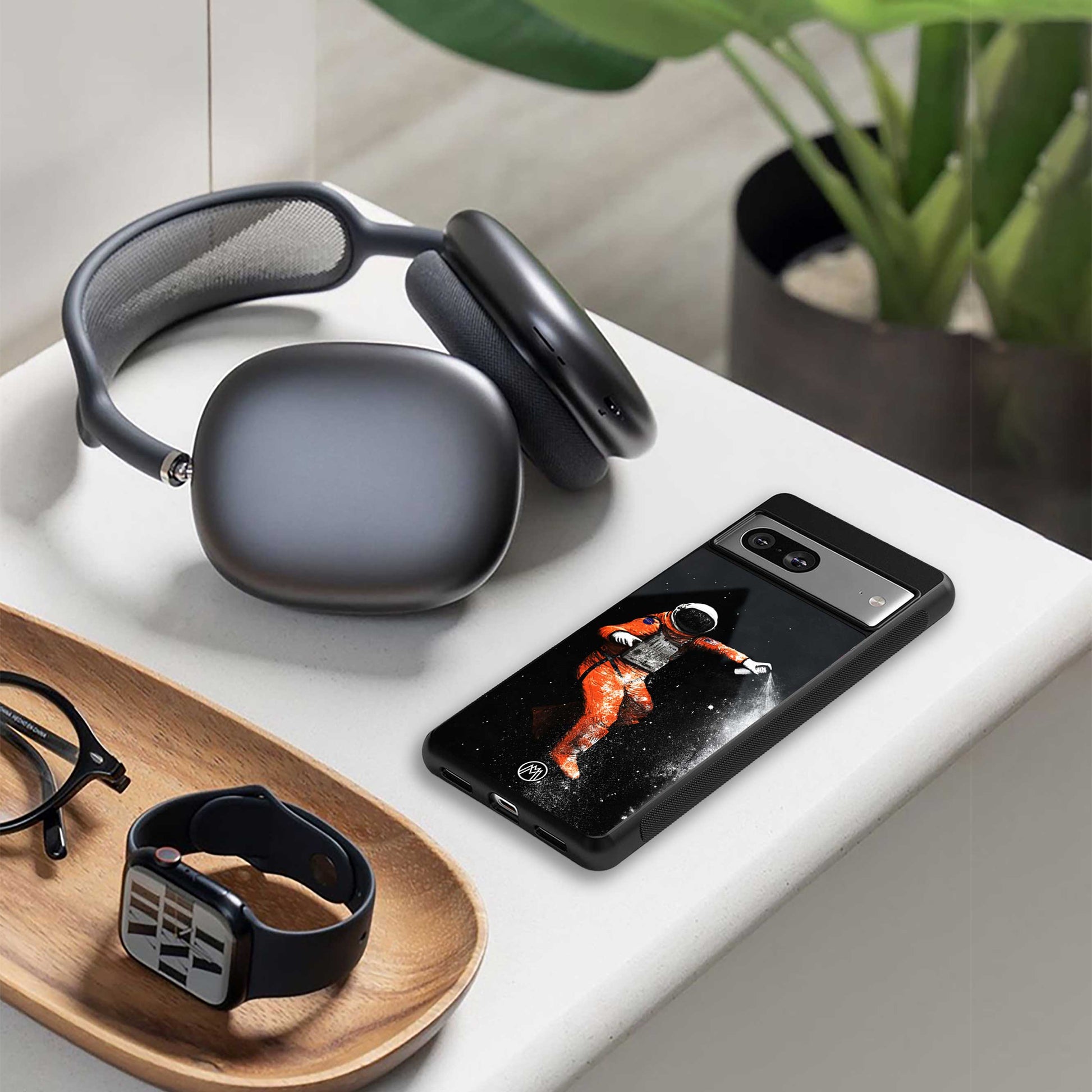 trippy astronaut back phone cover | glass case for iphone 13