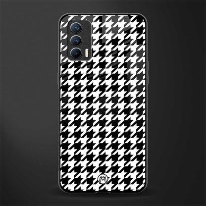 houndstooth classic glass case for realme x7 image