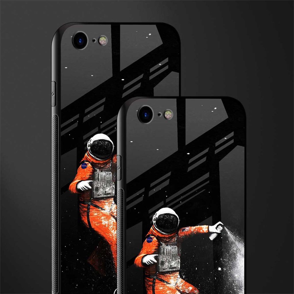 trippy astronaut glass case for iphone se 2020 image-2
