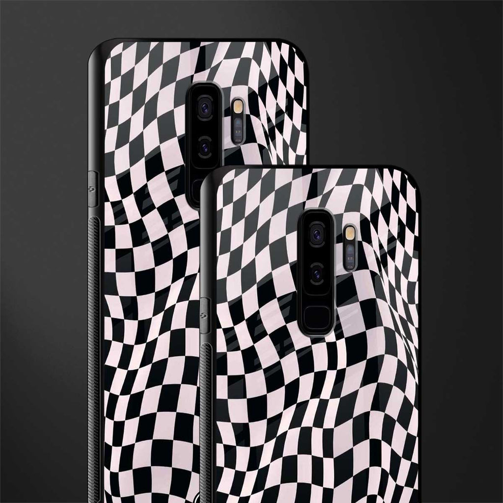 trippy b&w check pattern glass case for samsung galaxy s9 plus image-2