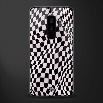 trippy b&w check pattern glass case for samsung galaxy s9 plus image