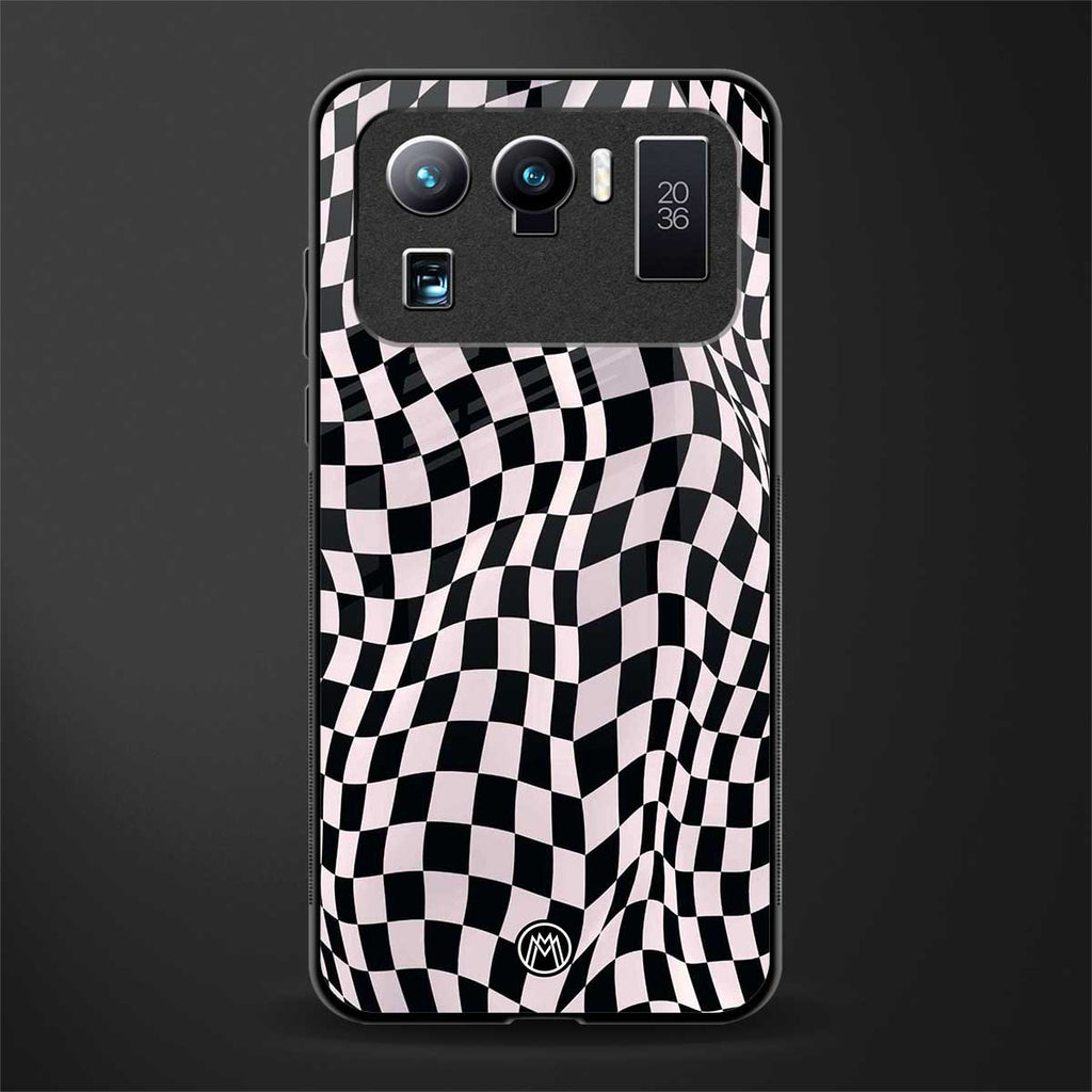 trippy b&w check pattern glass case for mi 11 ultra 5g image
