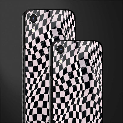 trippy b&w check pattern glass case for iphone xr image-2
