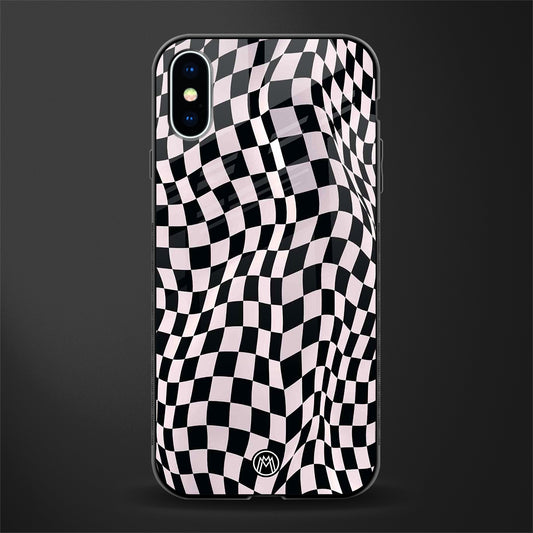 trippy b&w check pattern glass case for iphone xs image