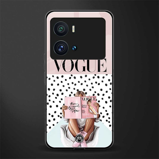 vogue queen back phone cover | glass case for iQOO 9 Pro